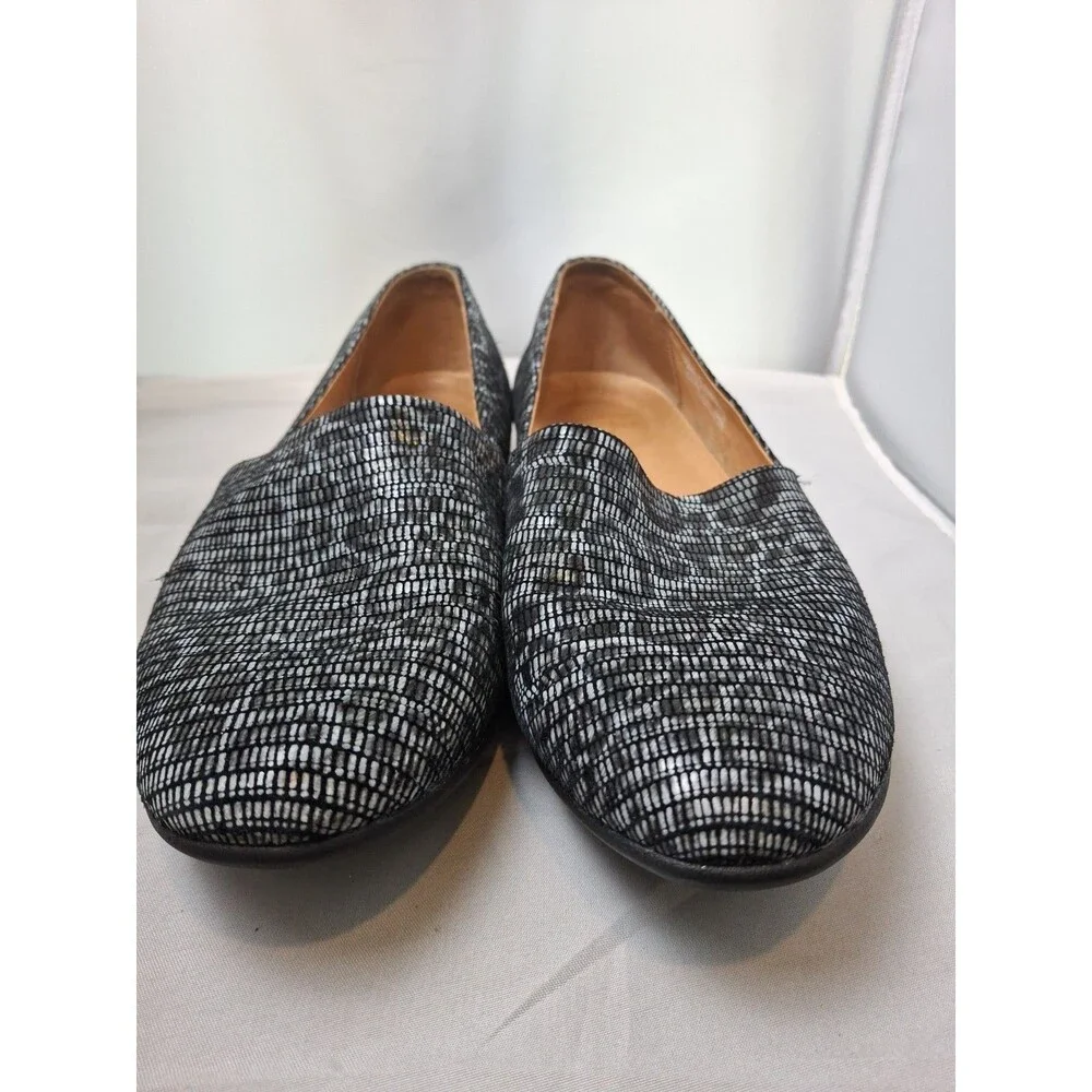 DANSKO Black Silver Textured Leather Loafers Flats Shoes Size 39 (8.5)